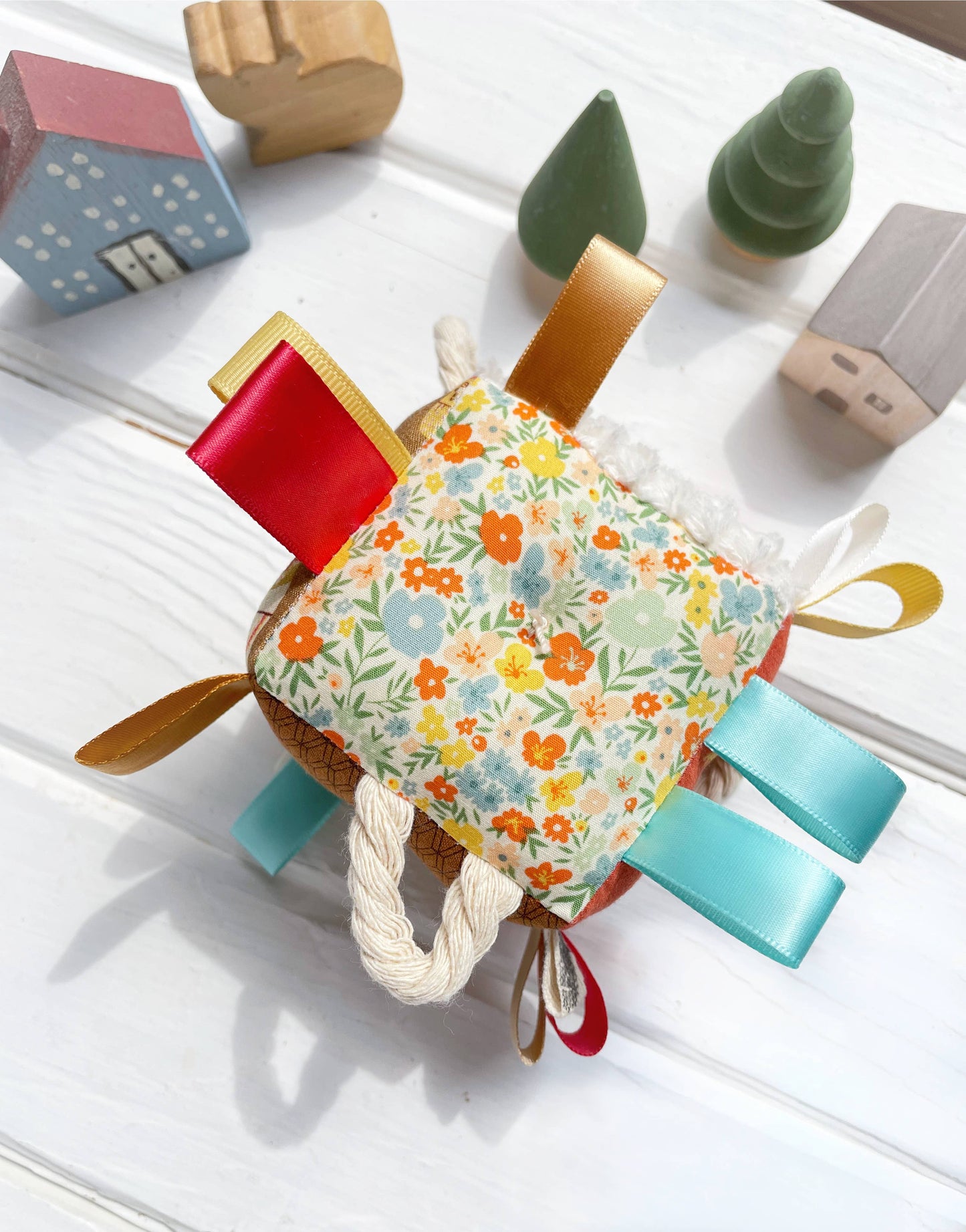 Nesting Doll Ribbon Block