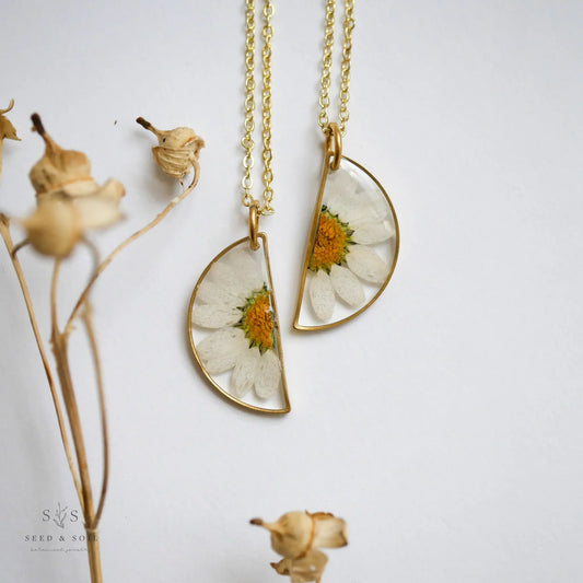 Daisy Friendship Necklace Set