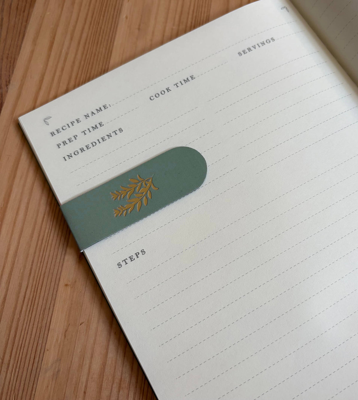 Culinary Herbs Magnetic Bookmark Trio