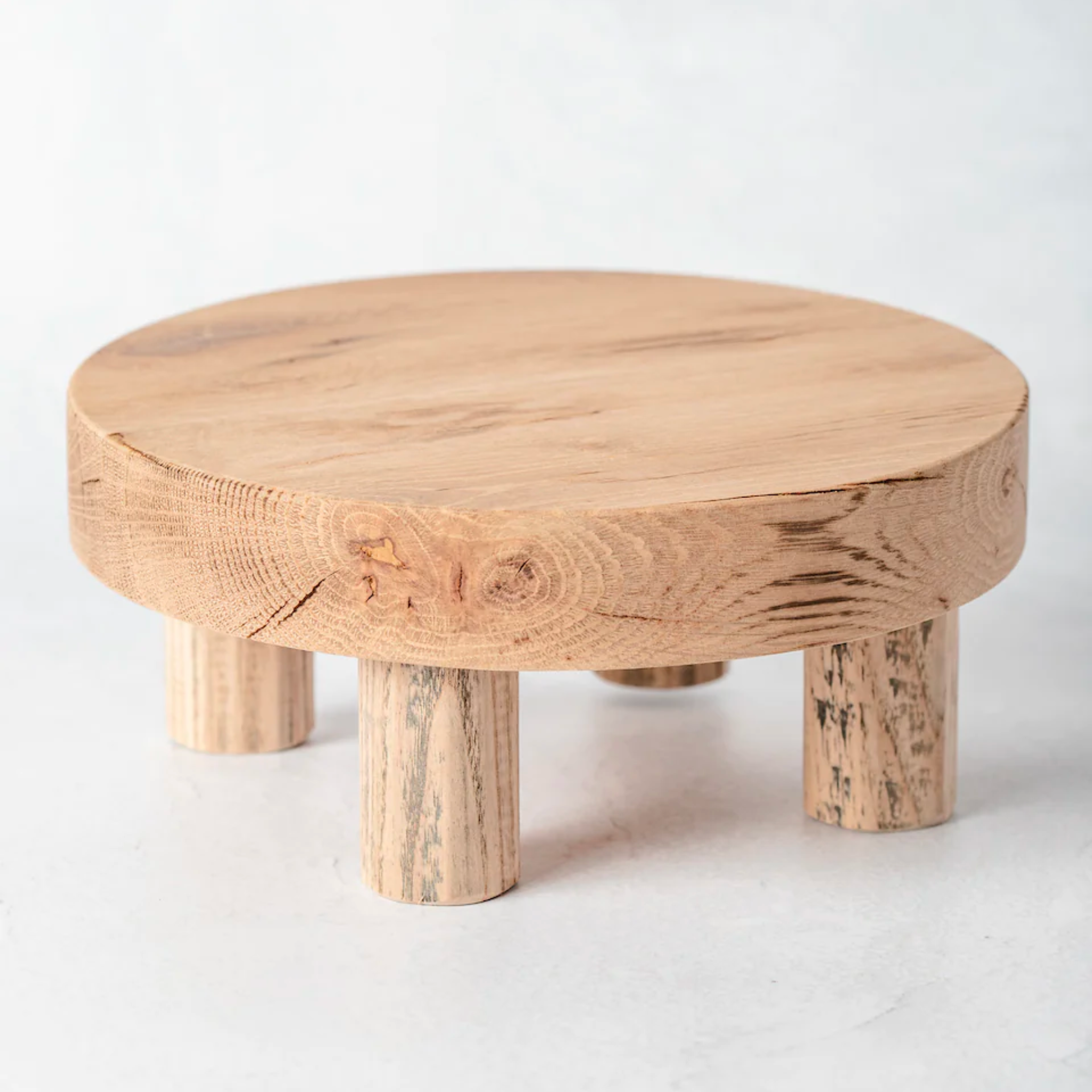 Round Tabletop Platform Riser Round Wood Riser Stand (Medium) – Timberbloom