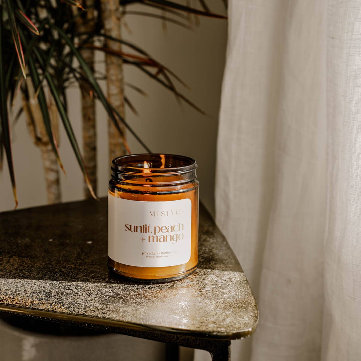 Sunlit Peach + Mango Beeswax Blend Candle
